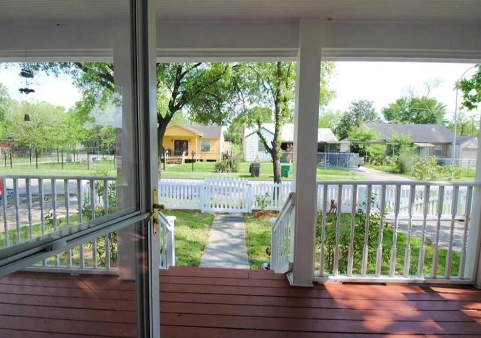 6667 Myrtle St, Houston, TX 77087