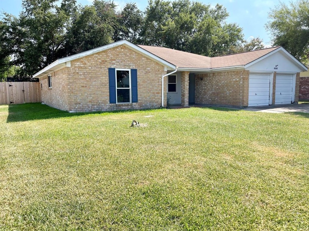 2501 20th Ave N, Texas City, TX 77590