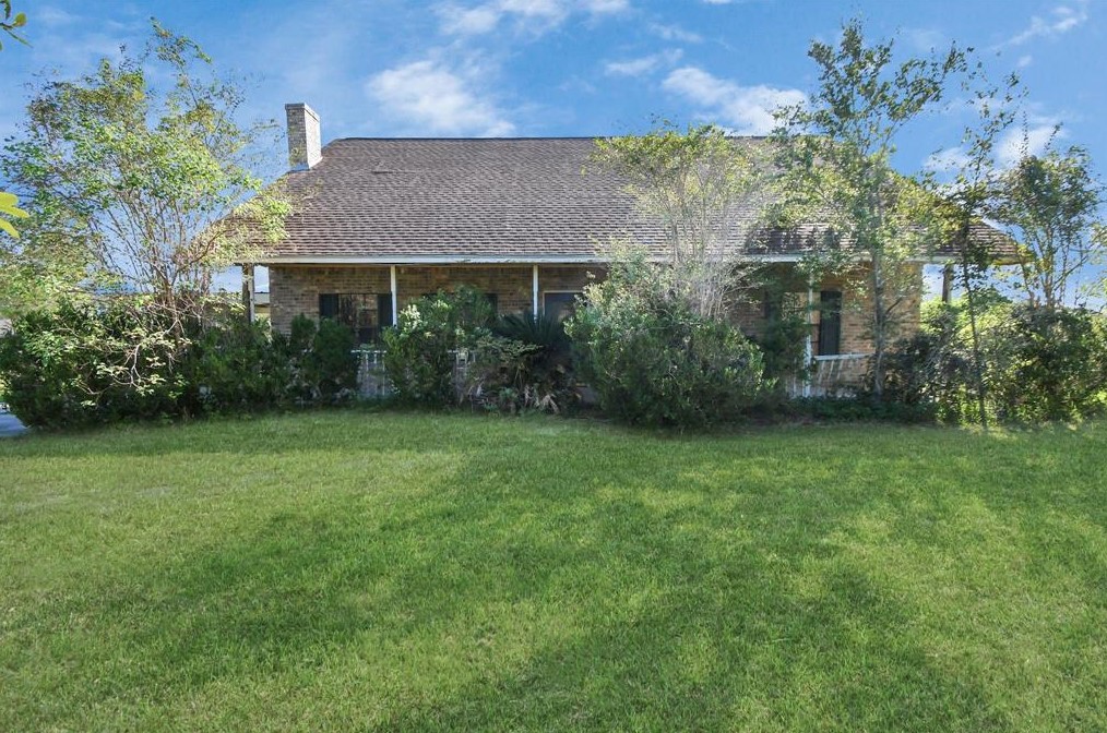 1701 Avenue L, Santa Fe, TX 77510