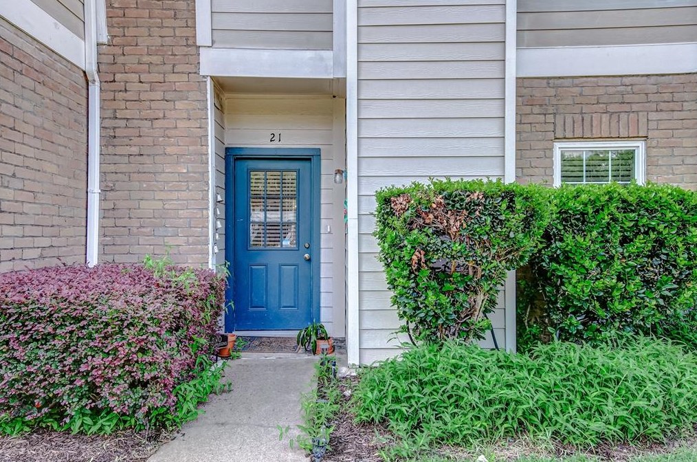 11710 Southlake Dr Apt 21, Houston, TX 77077
