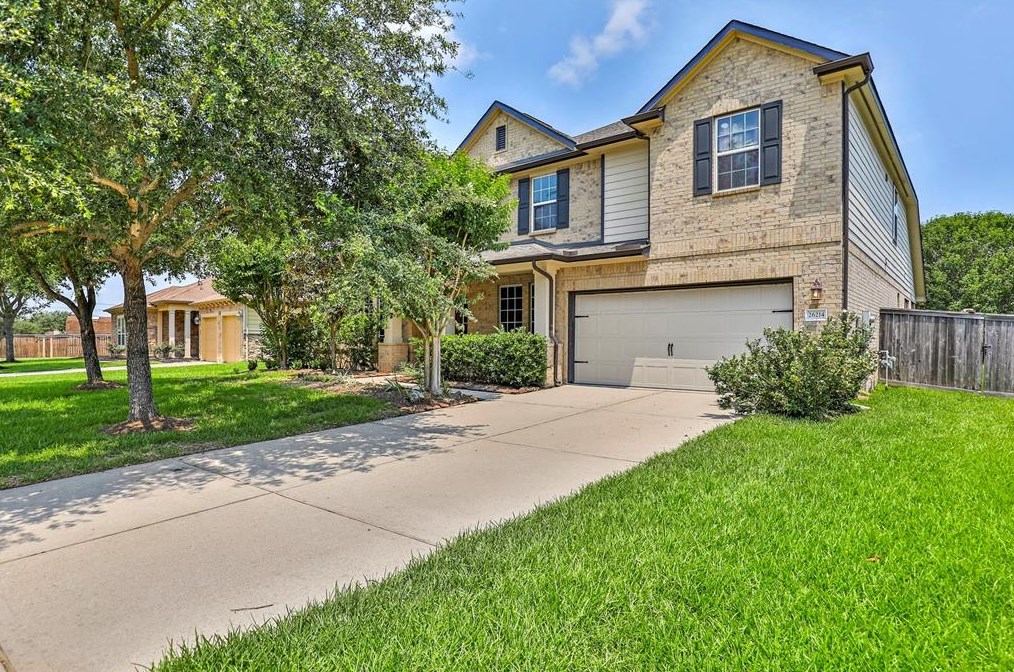 26214 Wooded Hollow Ln, Katy, TX 77494