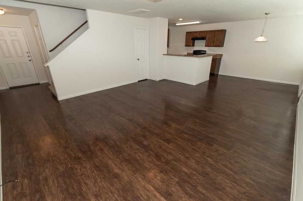 8935 San Bonifacio, Houston, TX 77017-5979