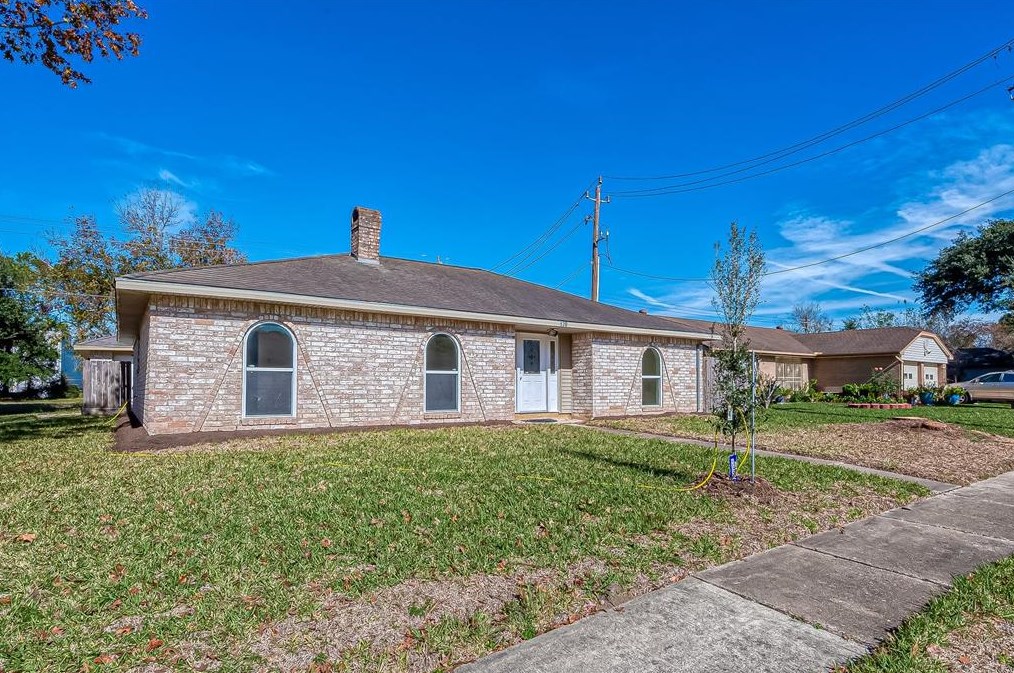 830 Kenforest Dr, Missouri City, TX 77489