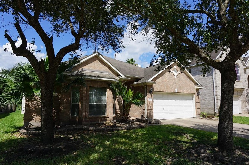 15118 Brookwood Bridge Ln, Sugar Land, TX 77498