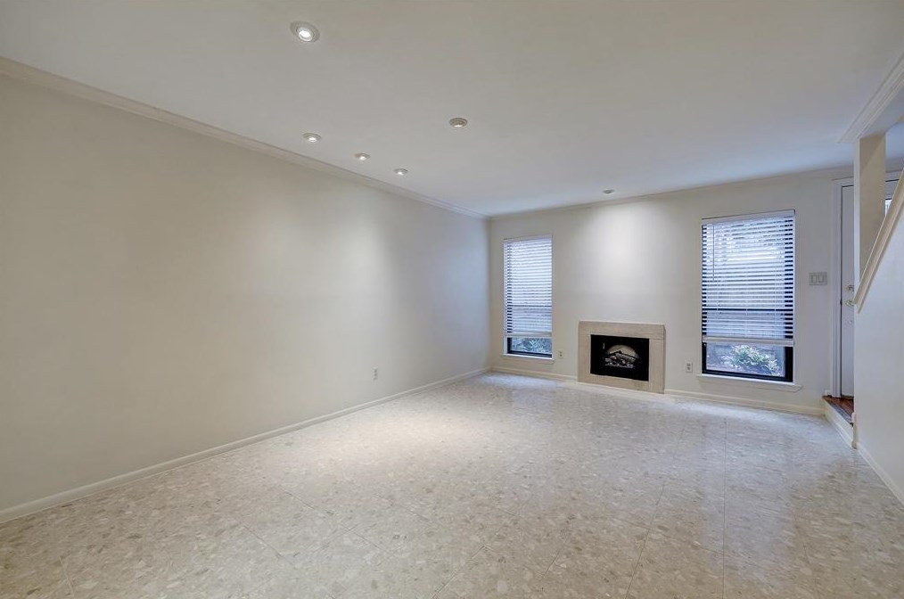 1601 S Shepherd Dr Apt 51, Houston, TX 77019