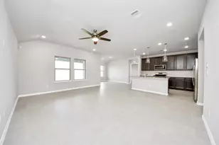 1307 Bonnerjee Dr, Crosby, TX 77532 - Photo 12