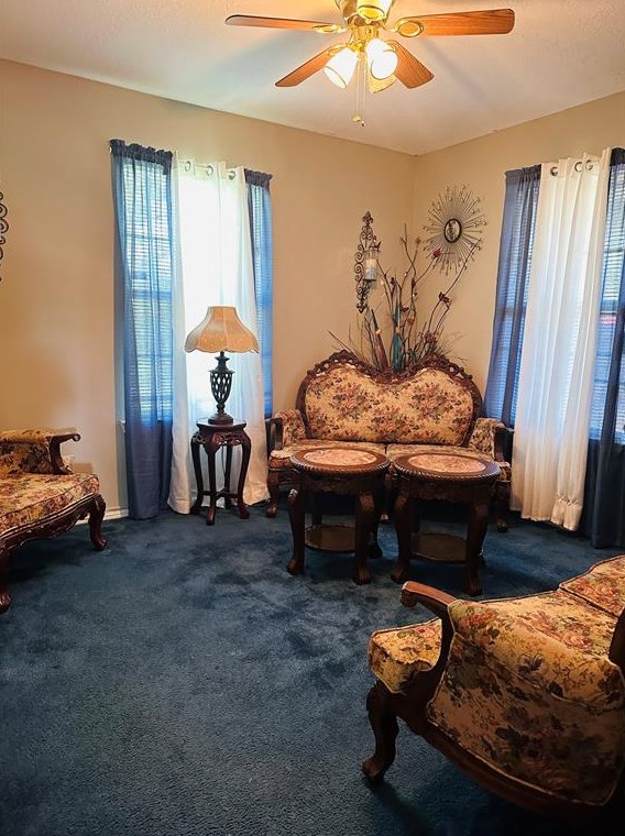 2615 Thomas Blvd, Nada, TX 77460