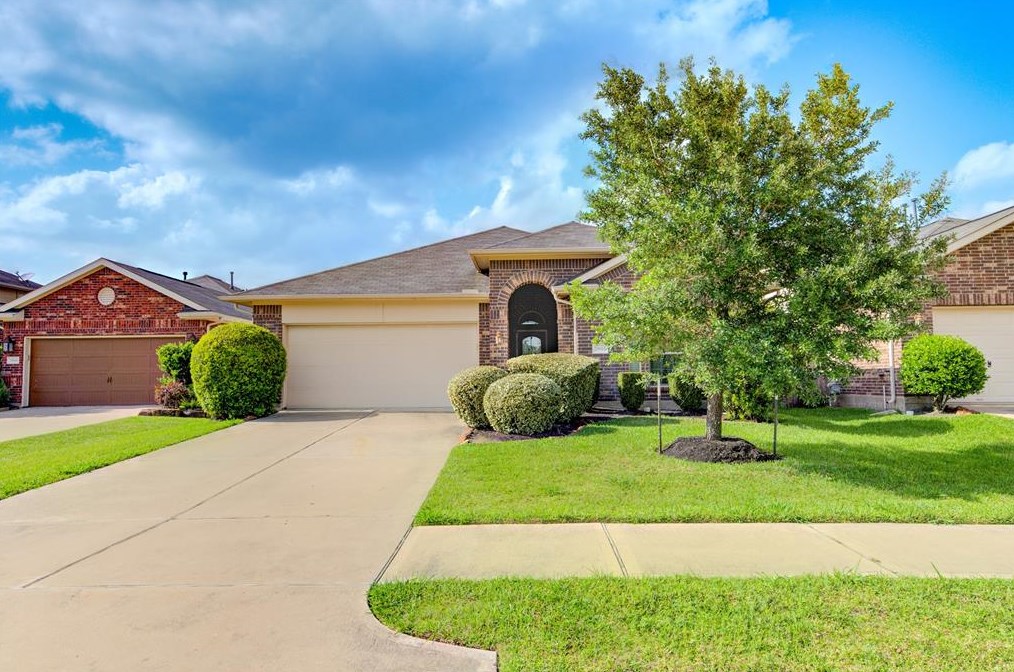 21614 Palaramo Ct, Richmond, TX 77407