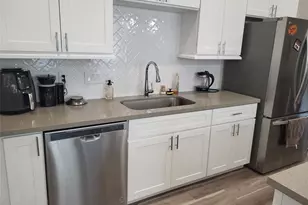 240 Julia St, Houston, TX 77022 - Photo 14