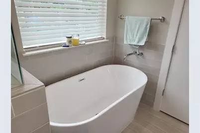 240 Julia Street #A, Houston, TX 77022 - Photo 24