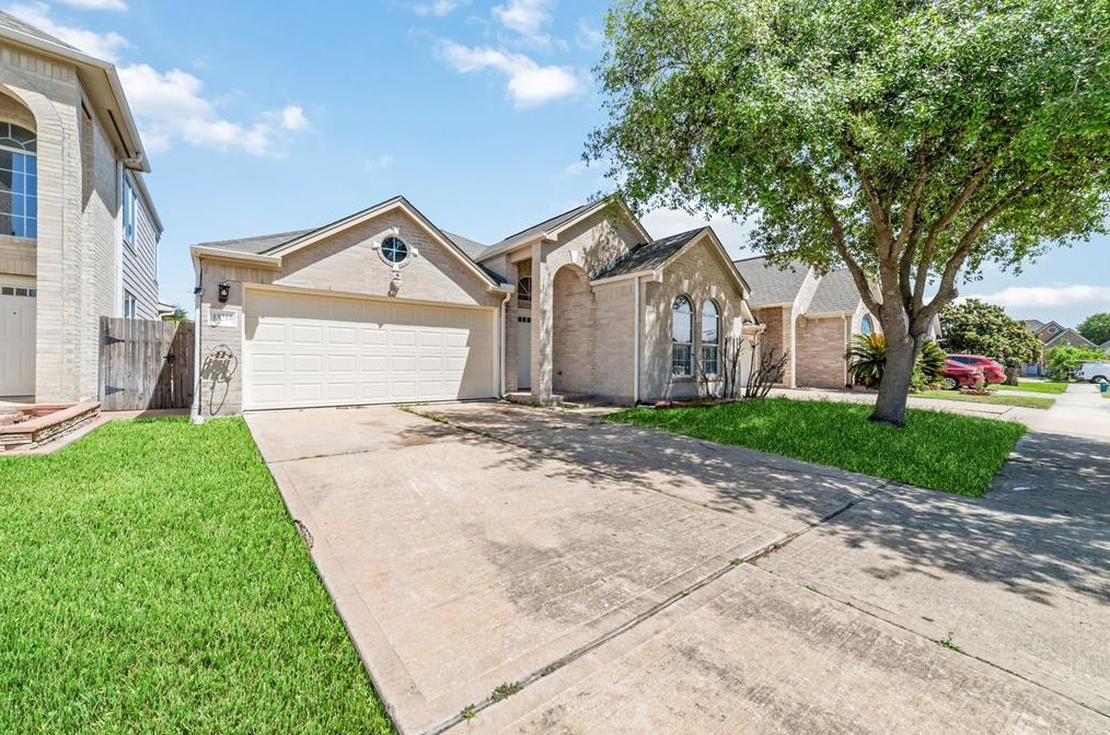13214 Boxwood Terrace Dr, Houston, TX 77083-0100