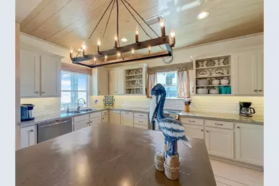 1314 Sunrise, Crystal Beach, TX 77650 - Photo 18