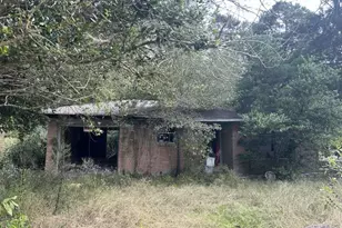 4217 Fresenius Rd, Silsbee, TX 77656 - Photo 2