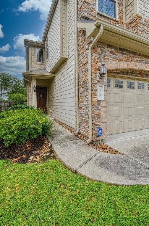 59 Aventura Pl, Spring TX  77389-2016 exterior