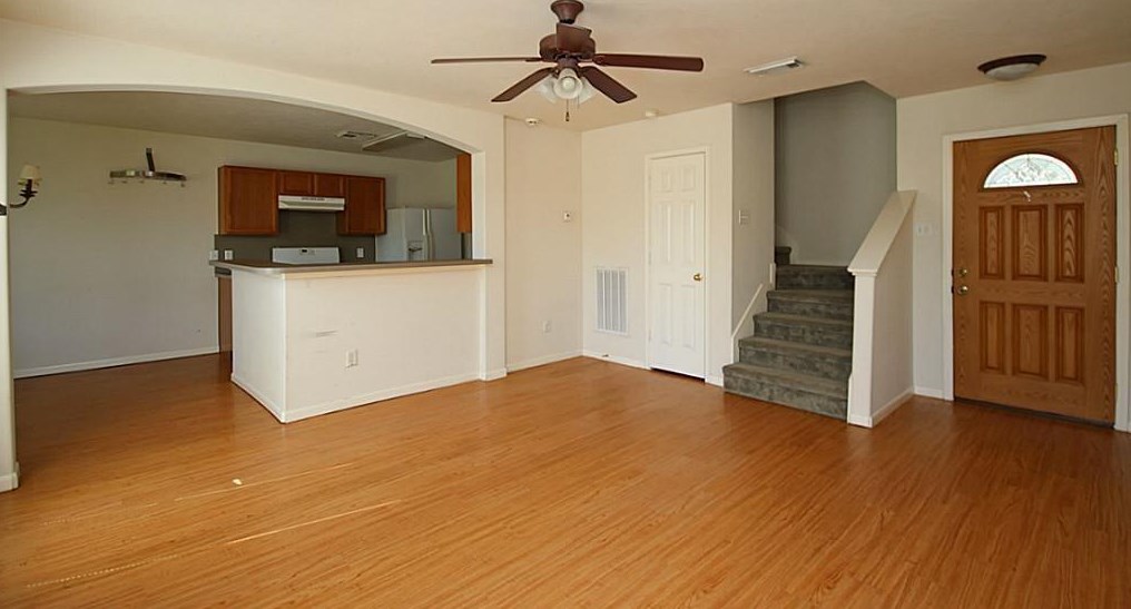 14103 Ballfour Park Ln, Houston, TX 77047