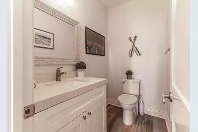 13111 Buccaneer Parkway, Freeport, TX 77541 - Photo 18