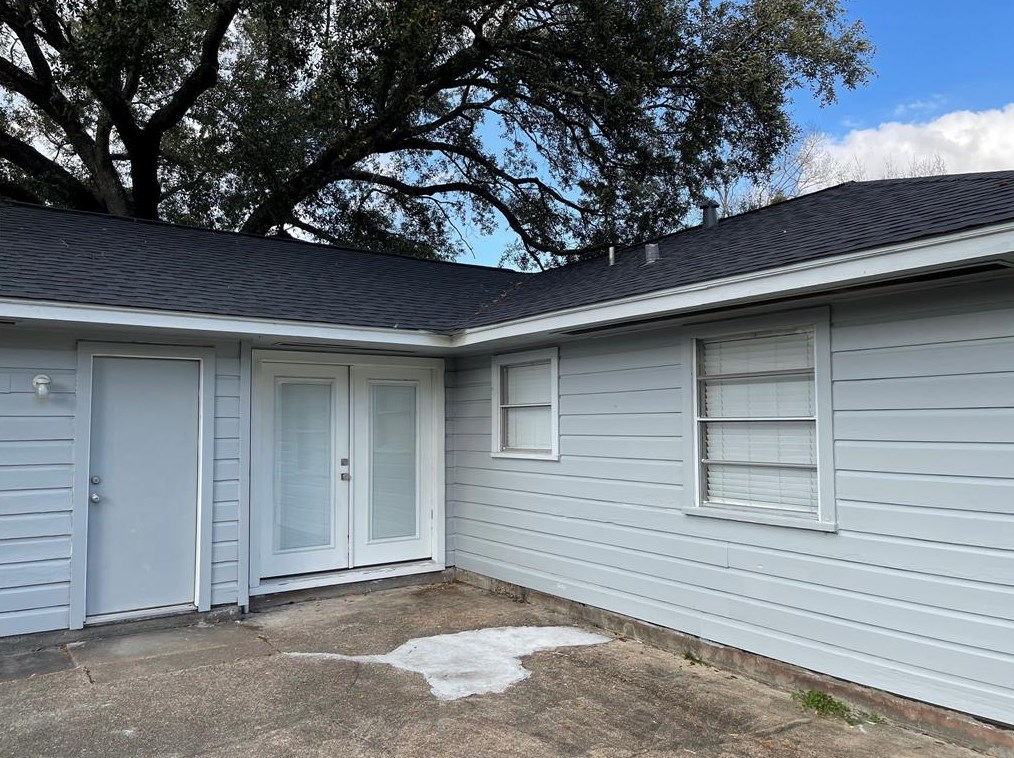 5325 Verdome Ln, Houston, TX 77092
