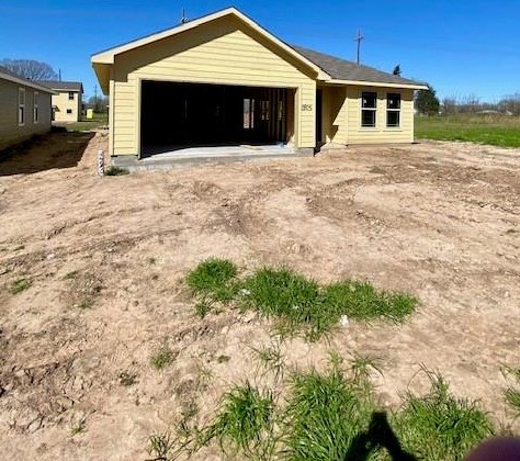 2805 13th St, Hempstead, TX 77445
