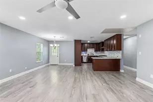 3853 Rosedale St, Houston, TX 77004 - Photo 6