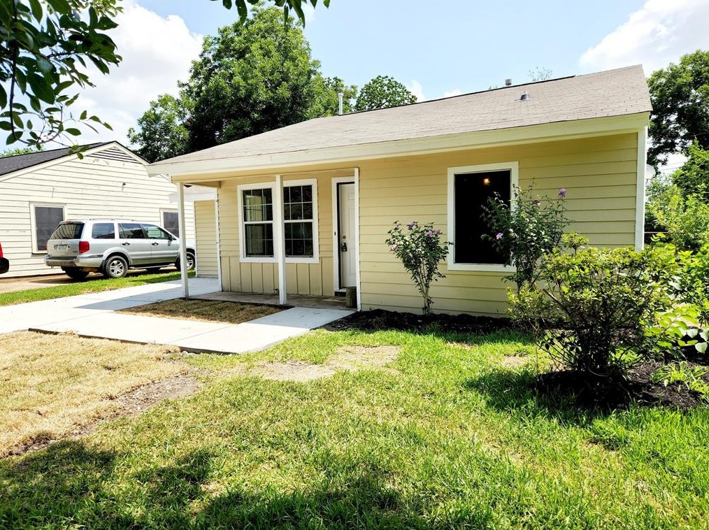3811 Landa Ln, Houston, TX 77023-6433