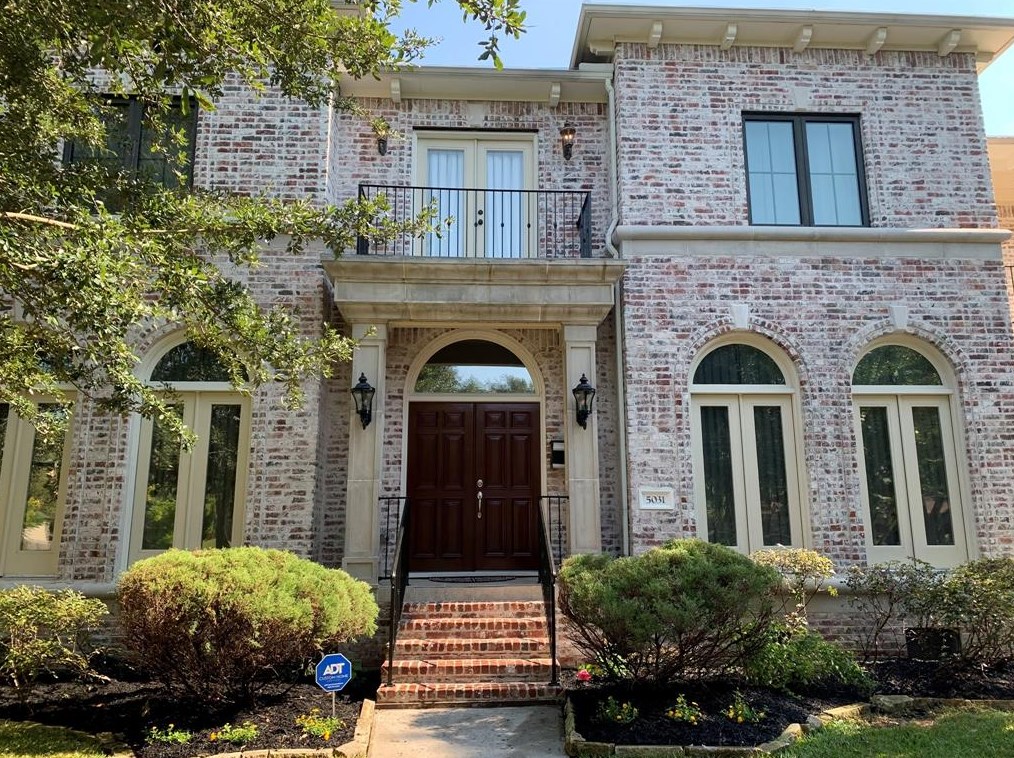 5031 Cheena Dr, Houston, TX 77096