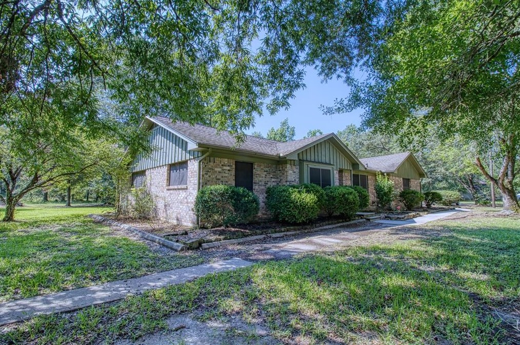 23325 Andrew Ln, Porter, TX 77365-4109