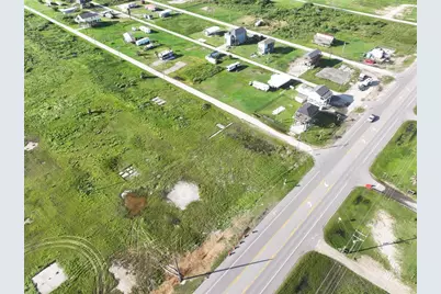 1021 Faggards Road, Gilchrist, TX 77617 - Photo 28