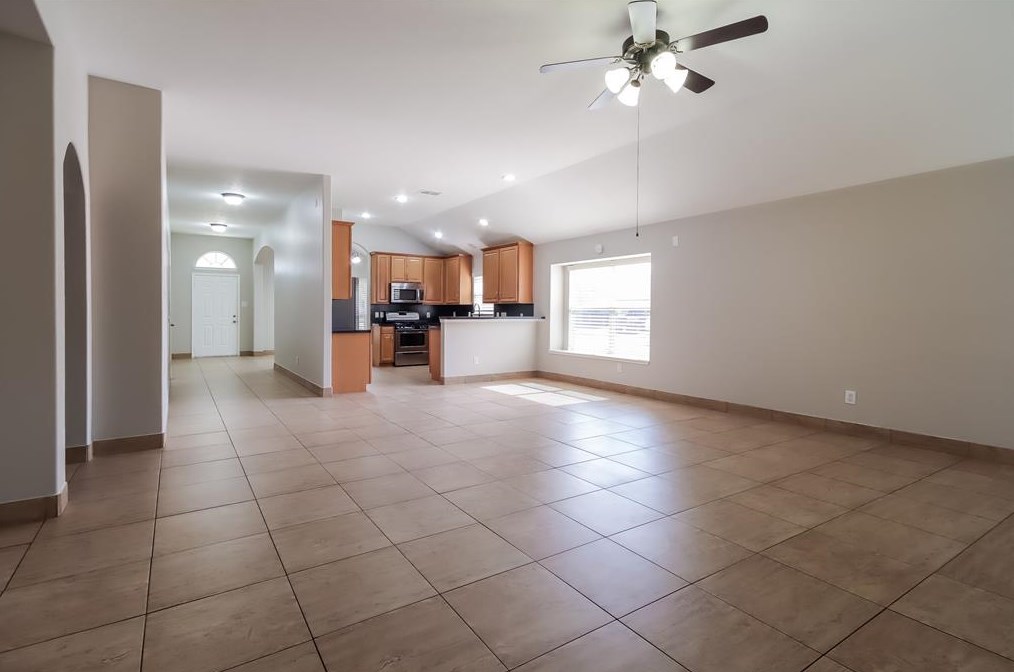 8718 Cataldo Ct, Houston, TX 77040