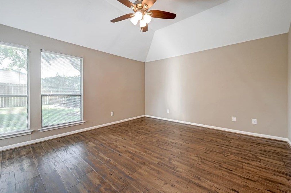 16119 Aberdeen Frst Dr, Houston TX  exterior