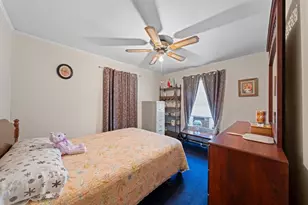 208 Francisco Lemos St, Kerrville, TX 78028 - Photo 18