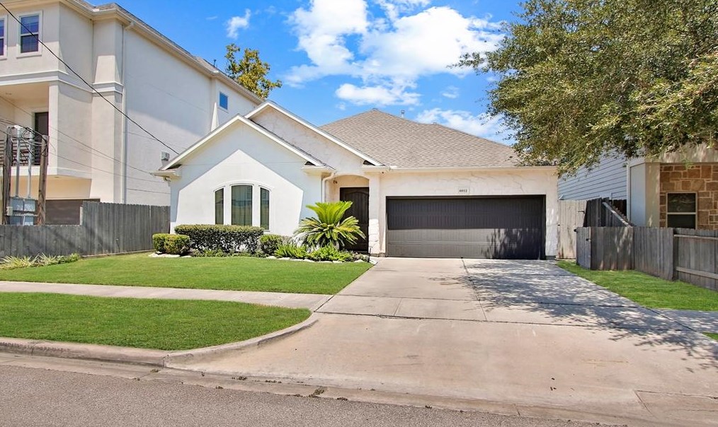 6012 Tyne St, Houston, TX 77007