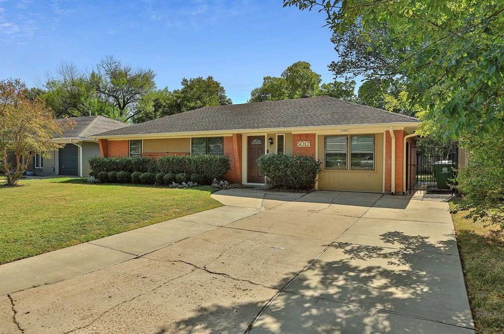 5017 Nina Lee Ln, Houston, TX 77092