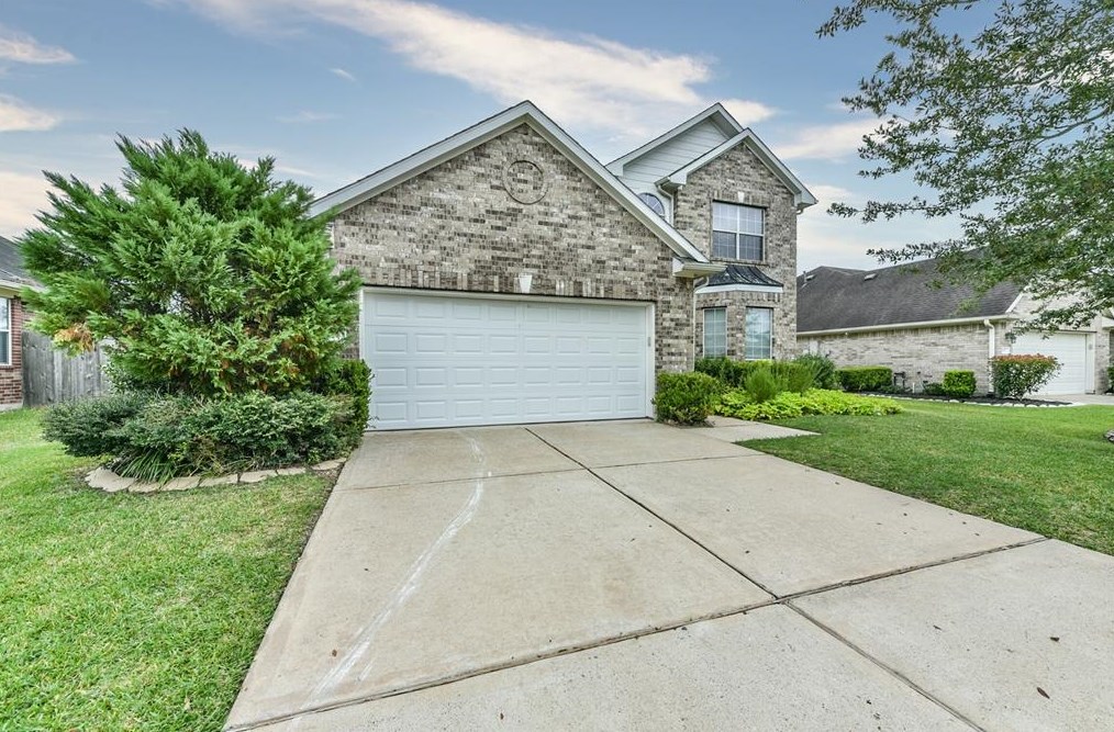 3419 Highland Point Ln, Pearland, TX 77581