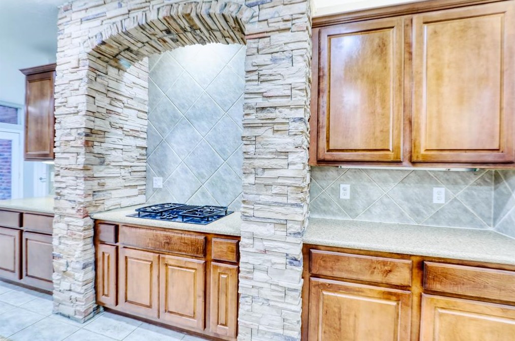 16806 Madrone Ct, Houston TX  77095-4848 exterior