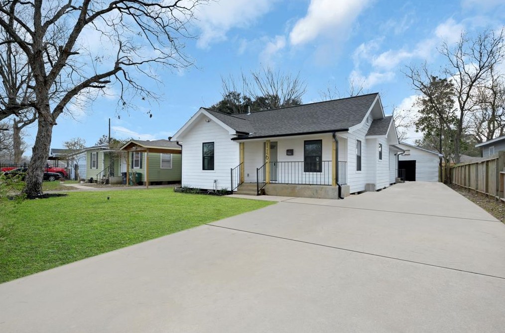 116 Gans St, Houston, TX 77029