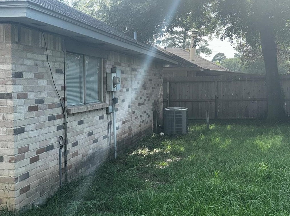 9622 Thistle Trl Dr, Houston TX 77070-1963 exterior