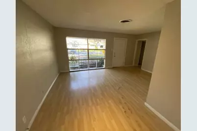 5810 Belmark Street, Houston, TX 77033 - Photo 2