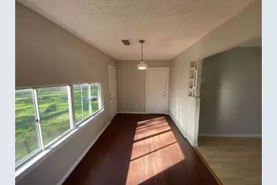 5810 Belmark Street, Houston, TX 77033 - Photo 4