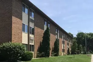 319 E 12th St, Anderson, IN 46016 - Photo 2