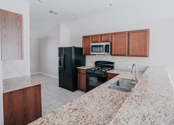 1939 Vermillion View St, Fresno, TX 77545