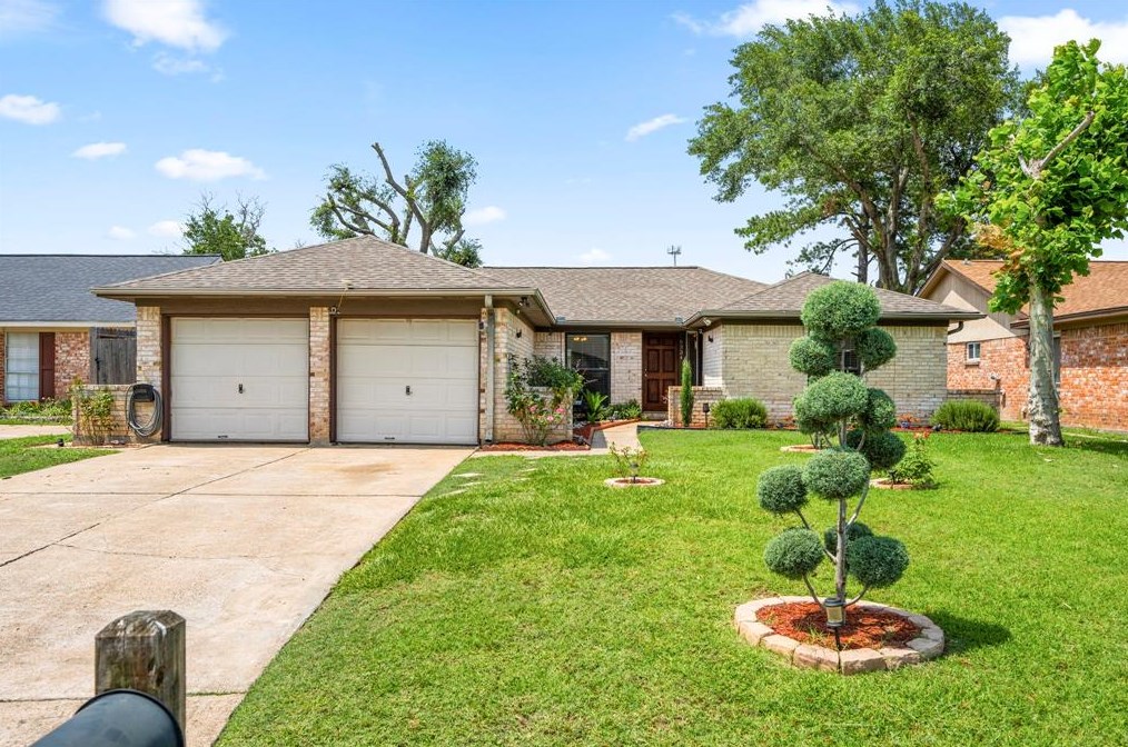 5334 Linda Ln, Katy, TX 77493-1737