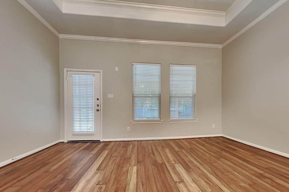 630 Spring Forest Dr, Conroe, TX 77302