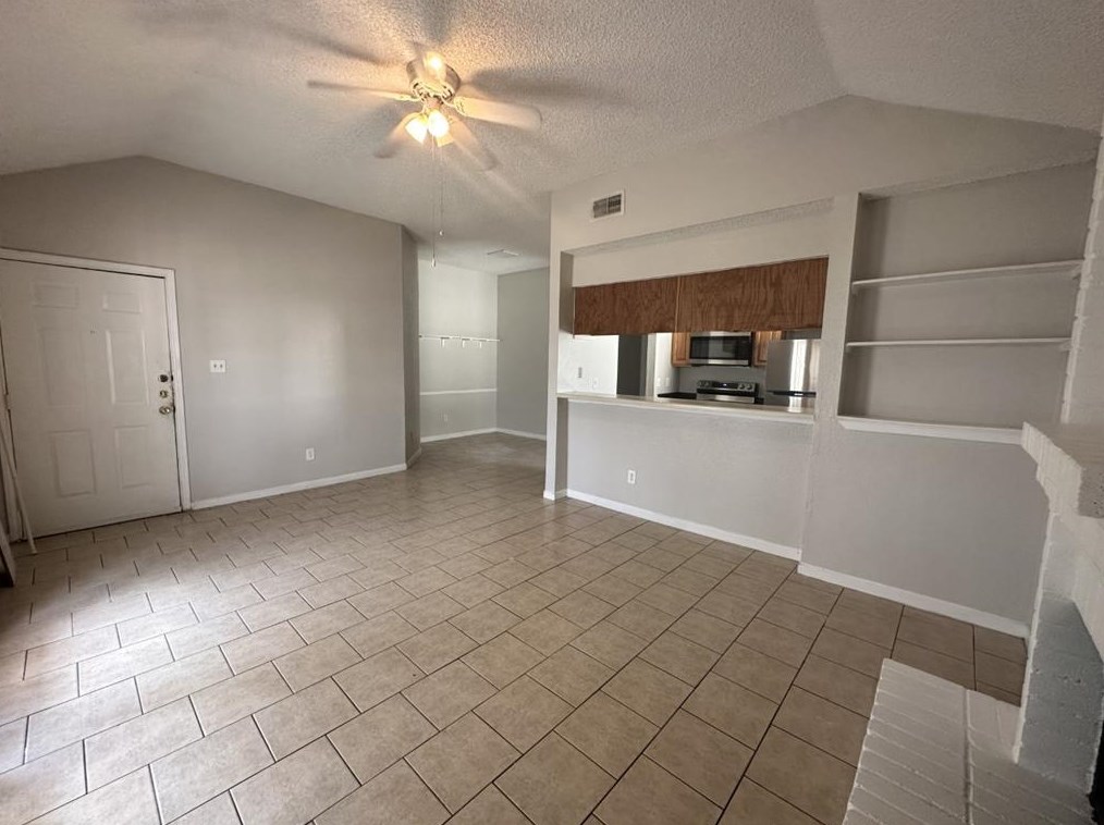 1122 Brenda #d, Humble, TX 77338