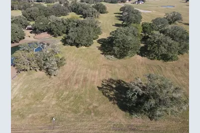 381 Pony Trail, Angleton, TX 77515 - Photo 2