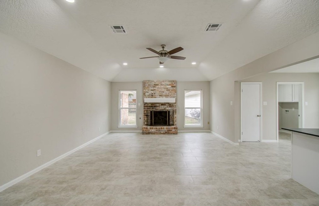 8903 Abbeydale Dr, Houston TX  77031-3002 exterior