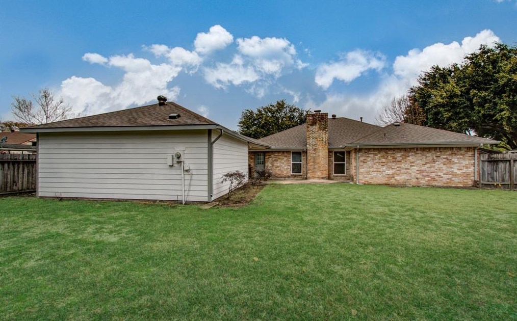 8903 Abbeydale Dr, Houston TX  77031-3002 exterior