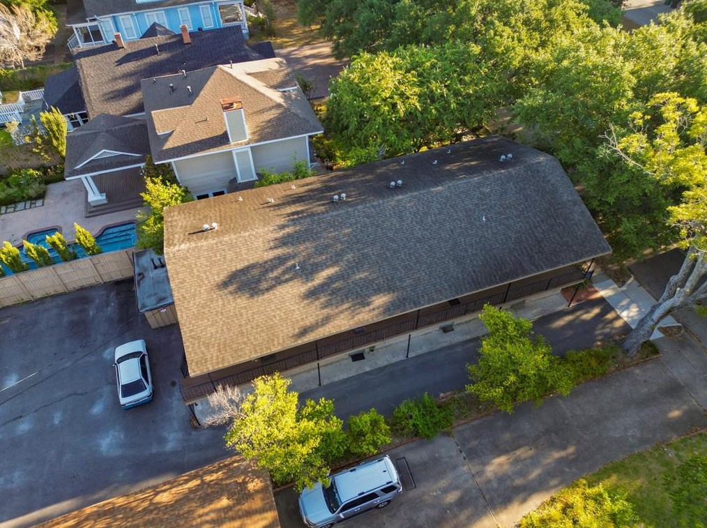 1217 Hts Blvd, Houston TX  77008-6957 exterior