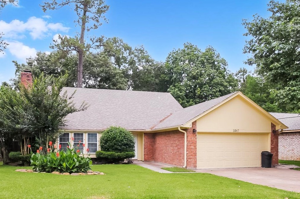 3247 Old Chapel Dr, Spring, TX 77373