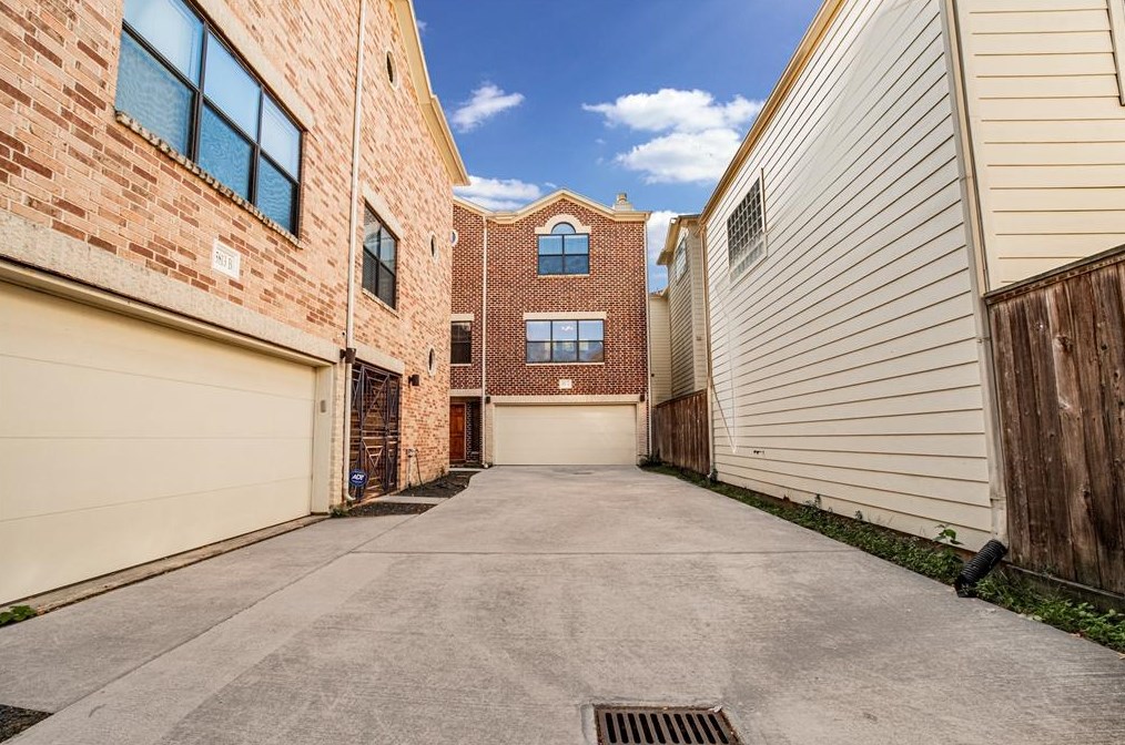 5813 Darling St Unit A, Houston, TX