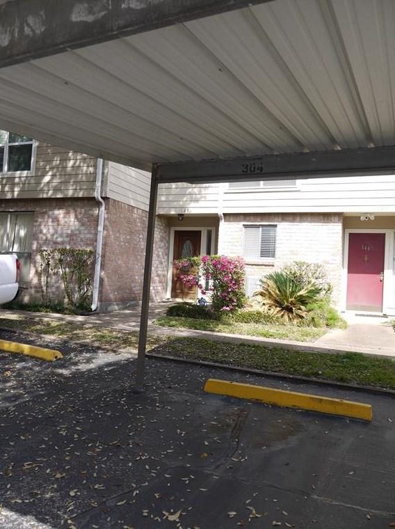 5005 Georgi Ln Apt 145, Houston, TX 77092